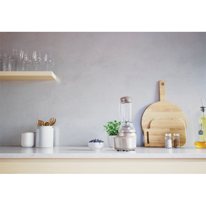 ELX Open Phase-out E7CB1-8SSM | PREPARAZIONE CIBO FRULLATORI | CARAFFA IN TRITAN 0,6L; 2 PROGRAMMI,