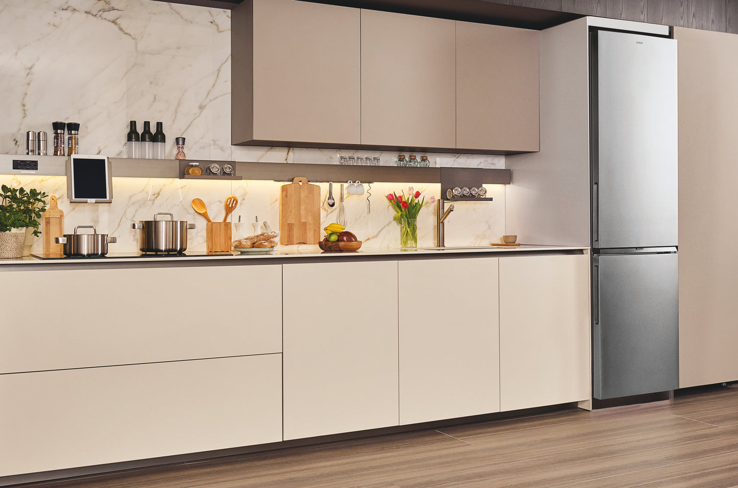 CANDY BIANCO CNCQ2T620EX | FRIGORIFERI | FRIGORIFERI COMBINATI | FRIGO COMBI NO FROST | COMBI 409LT