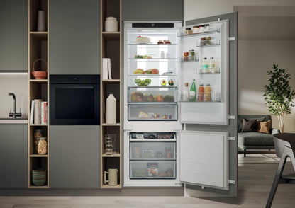 CANDY BI CNBQT5719DW|34901758|combinato 193x70cm Total No Frost;Classe Energetica;D;panorama light;