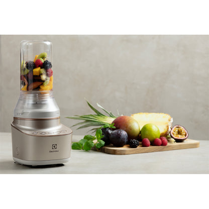 ELX Open Phase-out E7CB1-8SSM | PREPARAZIONE CIBO FRULLATORI | CARAFFA IN TRITAN 0,6L; 2 PROGRAMMI,