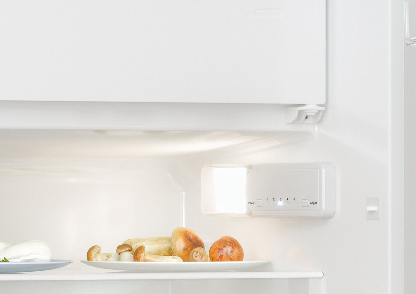 CANDY BI CM4SE68W|34901601|Frigorigero sottopiano statico monoporta + cella freezer 82cm, Classe ene
