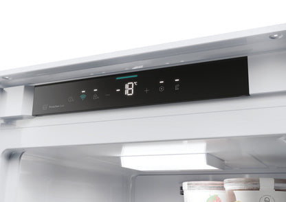 CANDY BI CMT5518EVWF|37900605|Congelatore monoporta 177 cm TOTAL NO FROST; classe energetica E, 220l