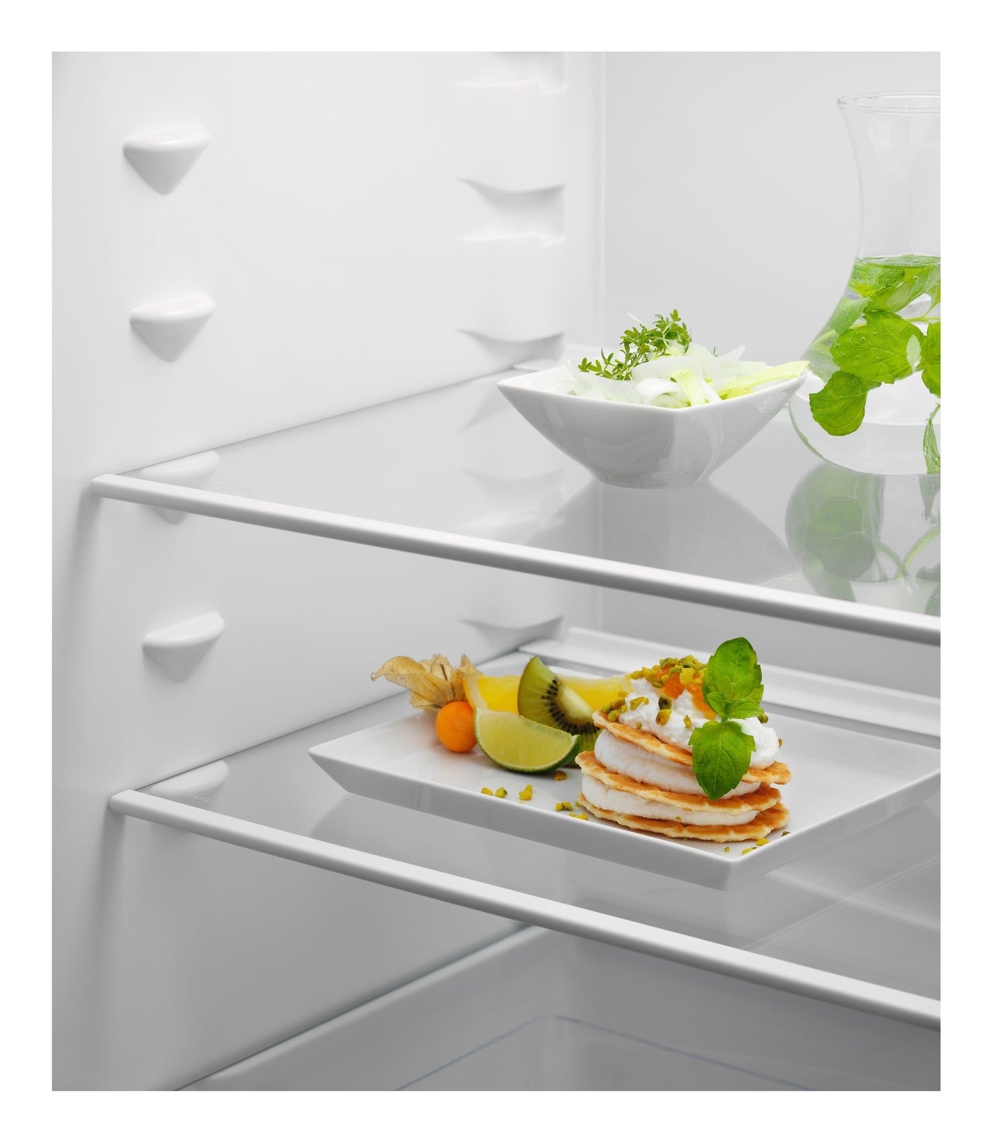 Electrolux BI   KTS5LE16T Phase-out 2026 Marzo | FRIGOCONGELATORE DOPPIA PORTA/1580 MM/CLASSE ENERGE