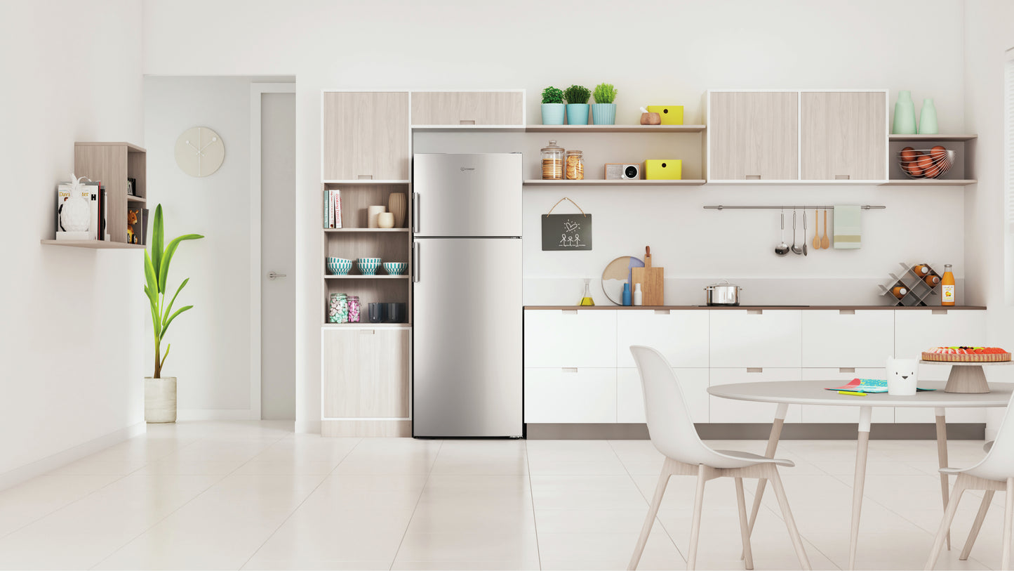 INDESIT BIANCO IT70832S | FRIGORIFERI | FRIGORIFERI A 2PORTE | FRIGO 2P VENTILATO | FRIGO 2P. 437LT