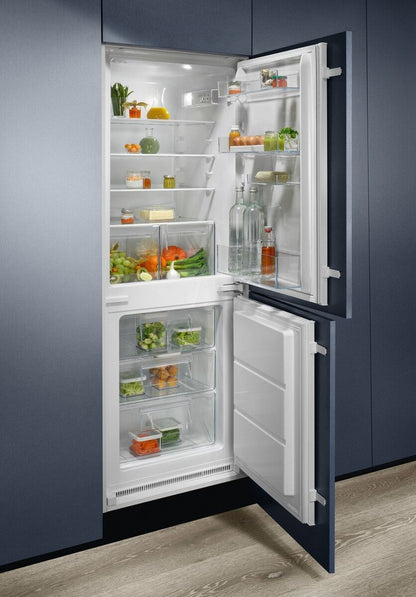 Electrolux BI   KNS5LE16S Phase-out 2026 Ottobre | FRIGOCONGELATORE COMBINATO/1572 MM/CLASSE ENERGET